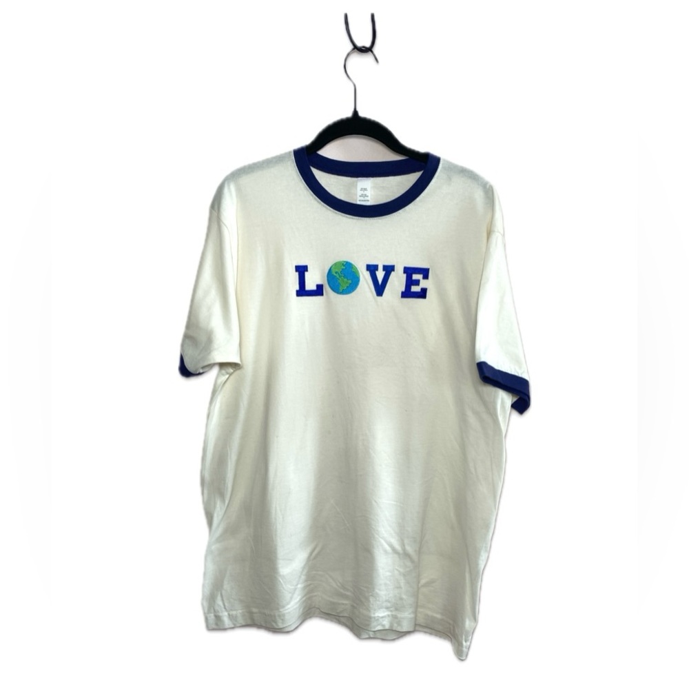 Bandana Love 100% Cotton Earth Love Short Sleeve T-shirt Size L Earth Day